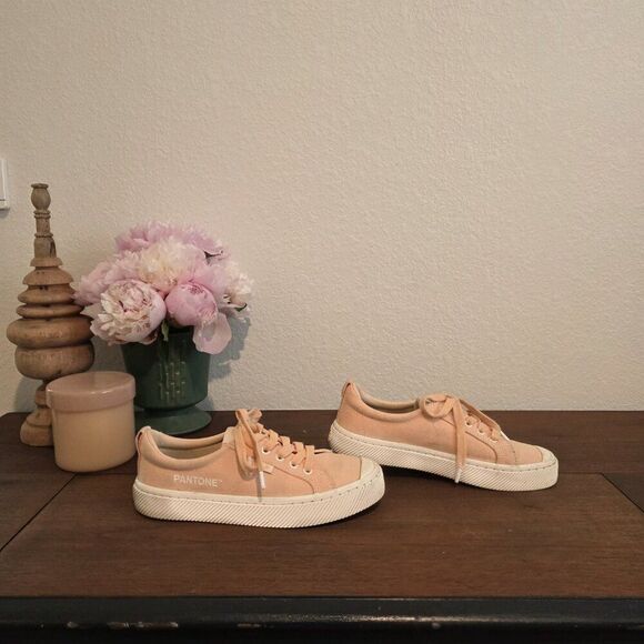 CARIUMA - Women's Pantone Peach Fuzz Canvas Sneakers Sz 7 - Picture 4 of 8